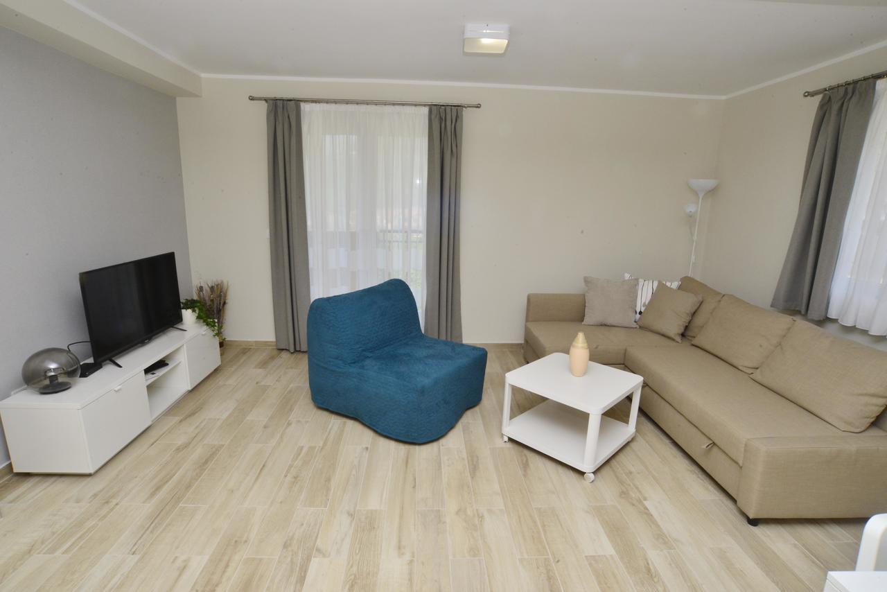 Apartman Bradasevic Tivat Exteriör bild